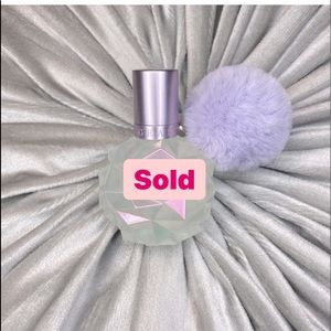 Ariana Grande Perfume 💗💗Moonlight